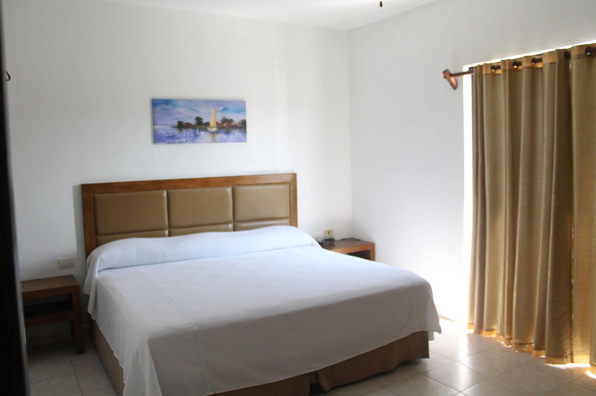 Chac Chi Hotel & Suites Isla Mujeres Ngoại thất bức ảnh